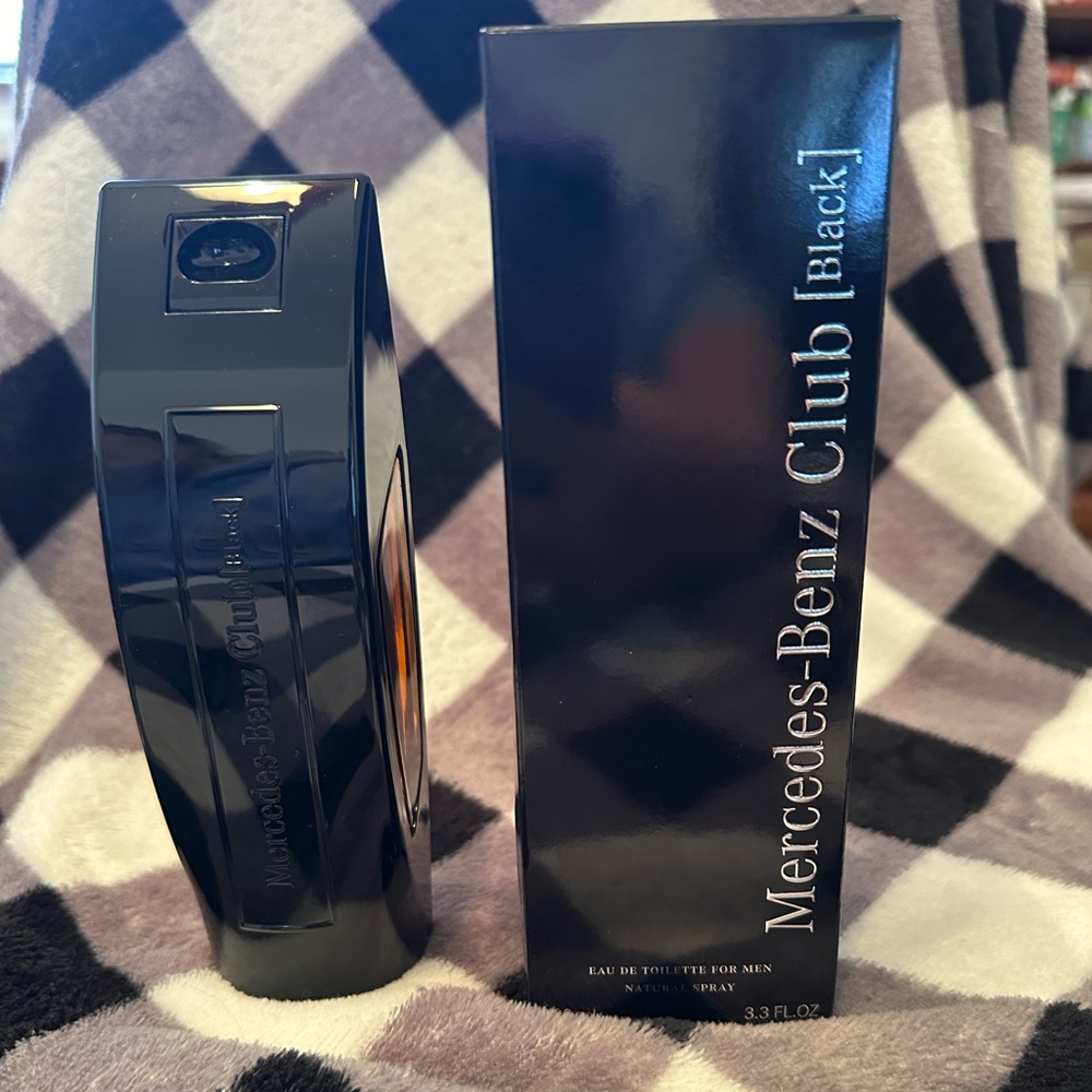 Mercedes-Benz Club Black Natural Spray Cologne